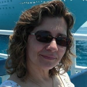 Meet your Posher, Luz amalia